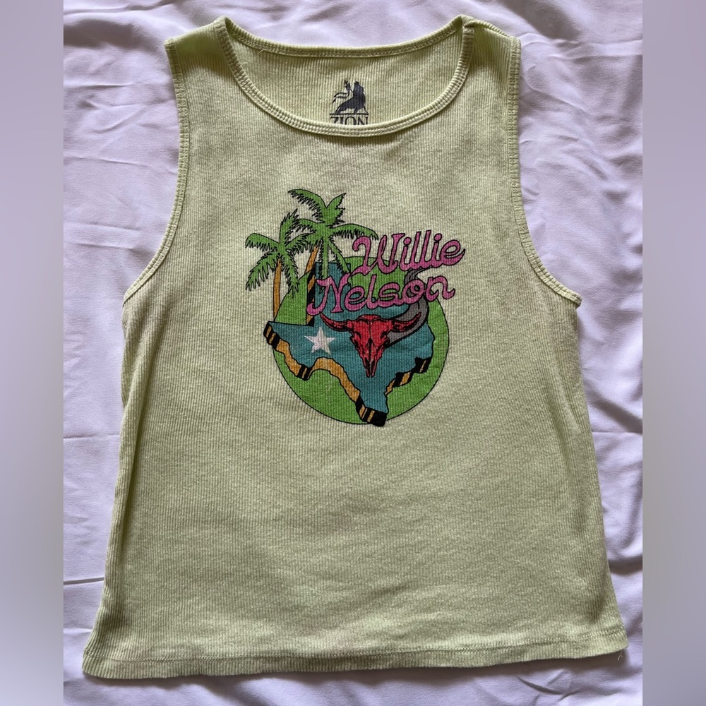 Willie Nelson Tank